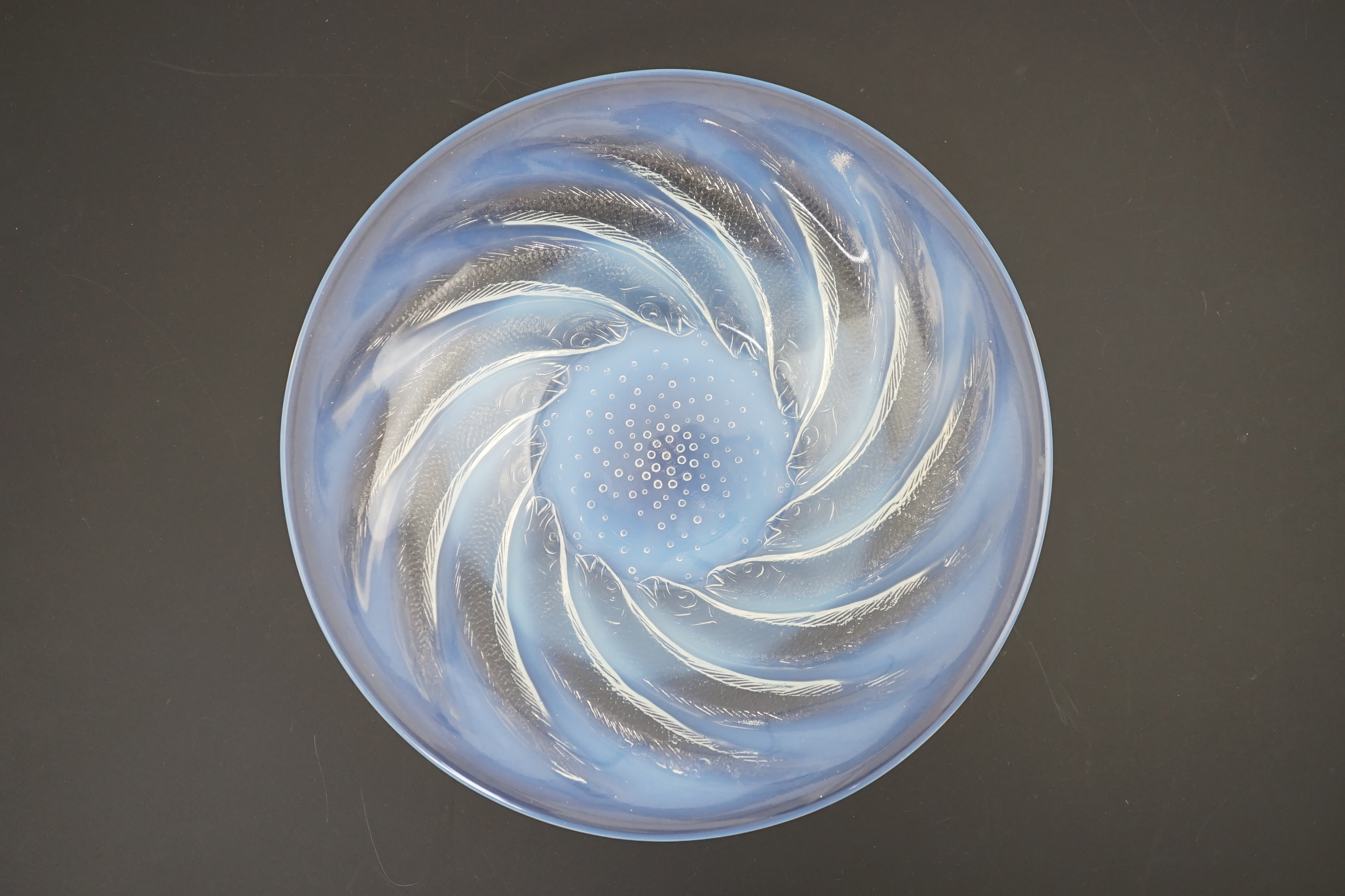 An R. Lalique Poissons opalescent glass dish